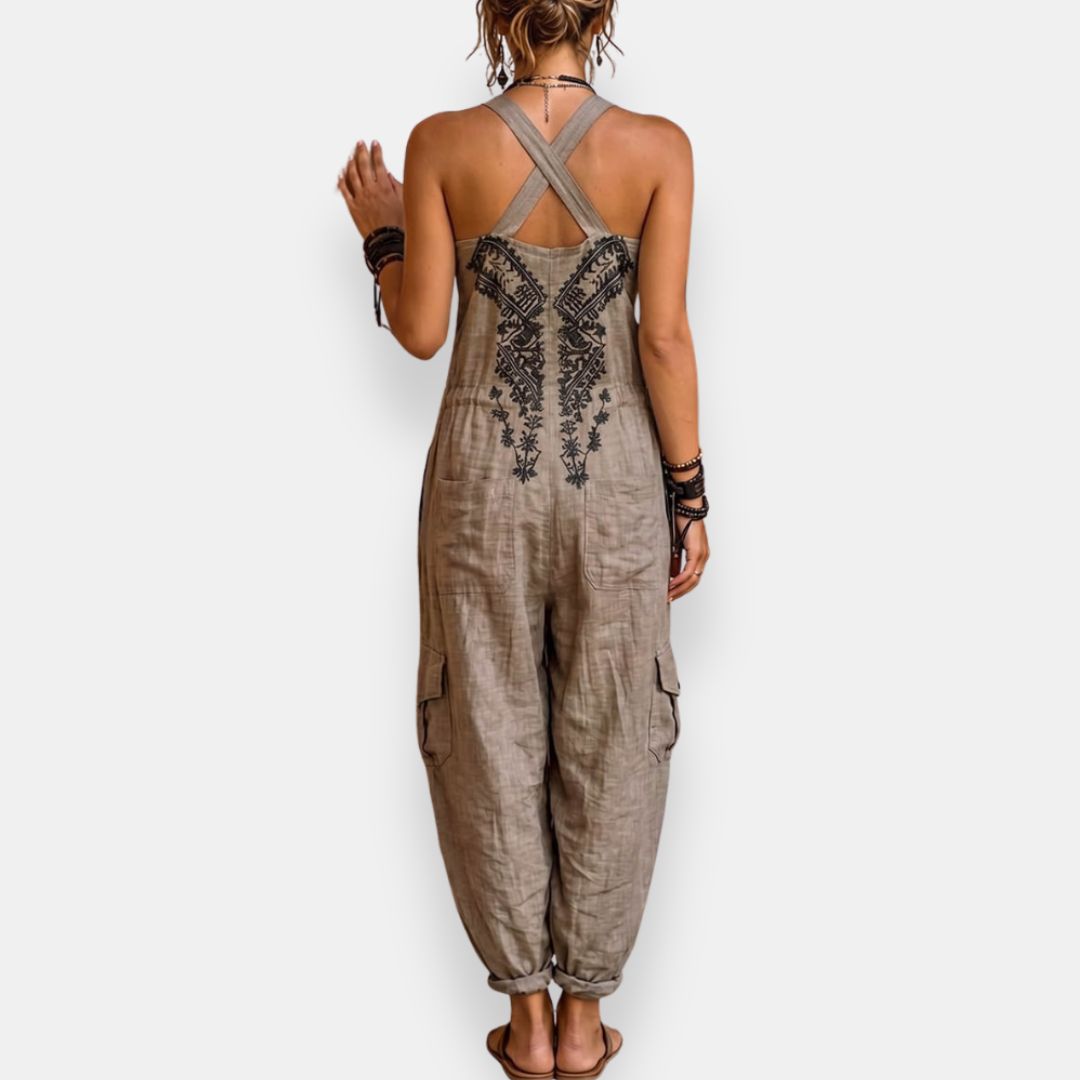 Lynzia | Jumpsuit With Embroidery And Cargo Pockets