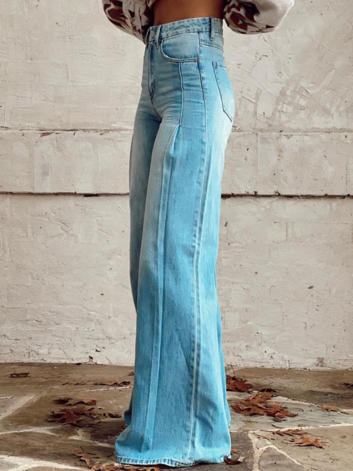 DOROTEA | Wide-Leg Jeans with High-Rise Waist and Seams