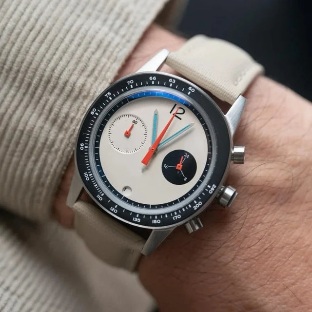 Ertan | Minimalist Chronograph Dial Strap Watch