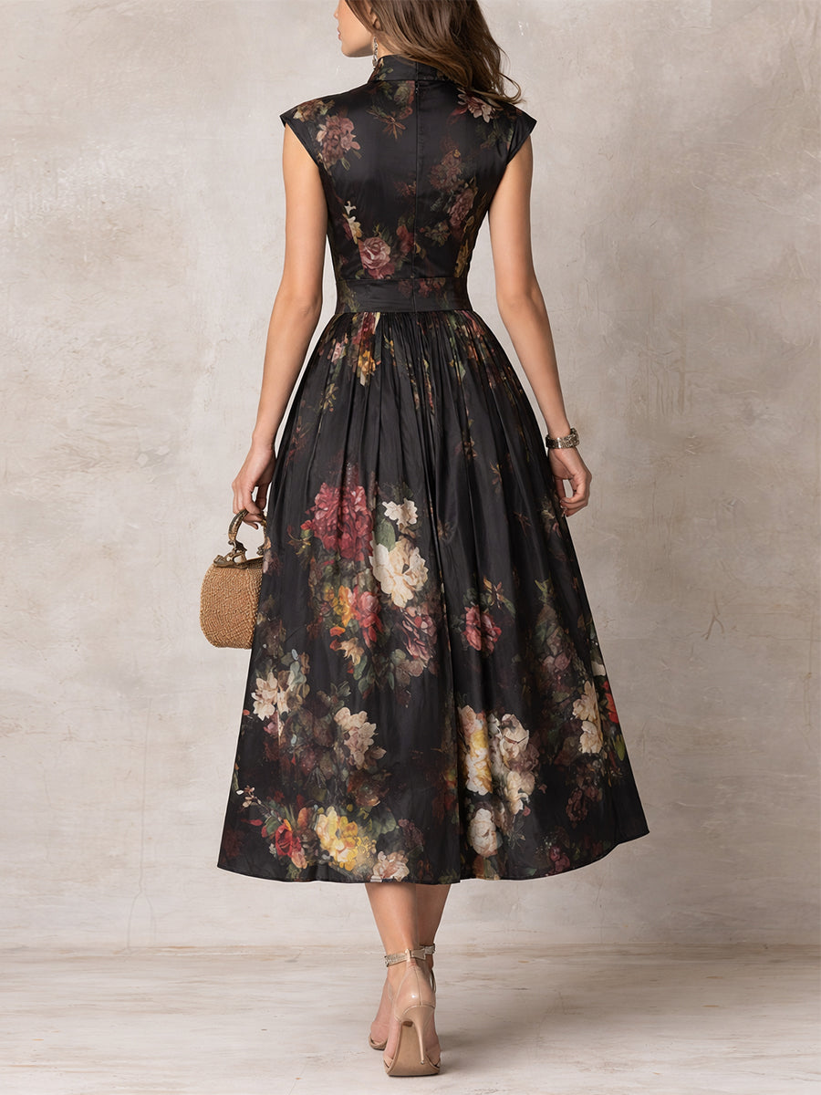 Littia | Pleated Floral Keyhole Midi Dress