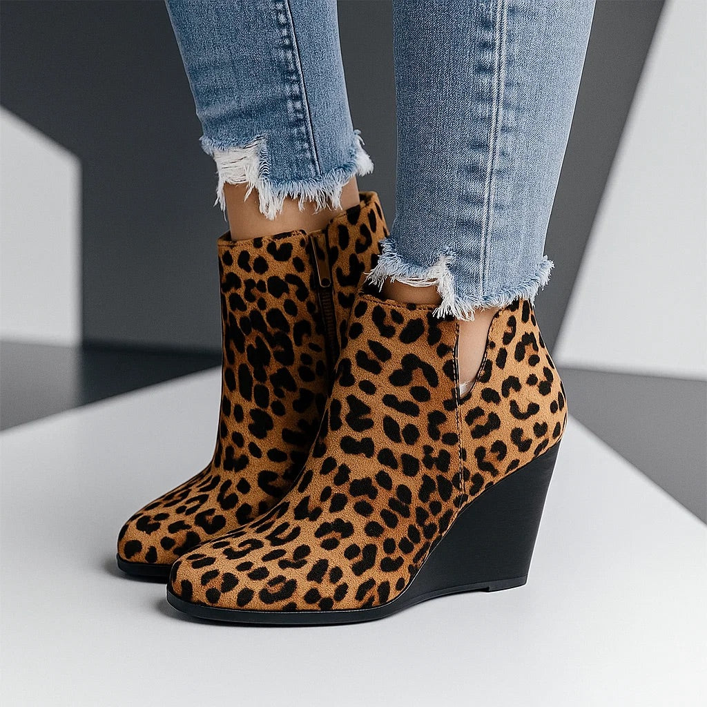 Christi | Ankle Boots with Wedge Heels and Zippers
