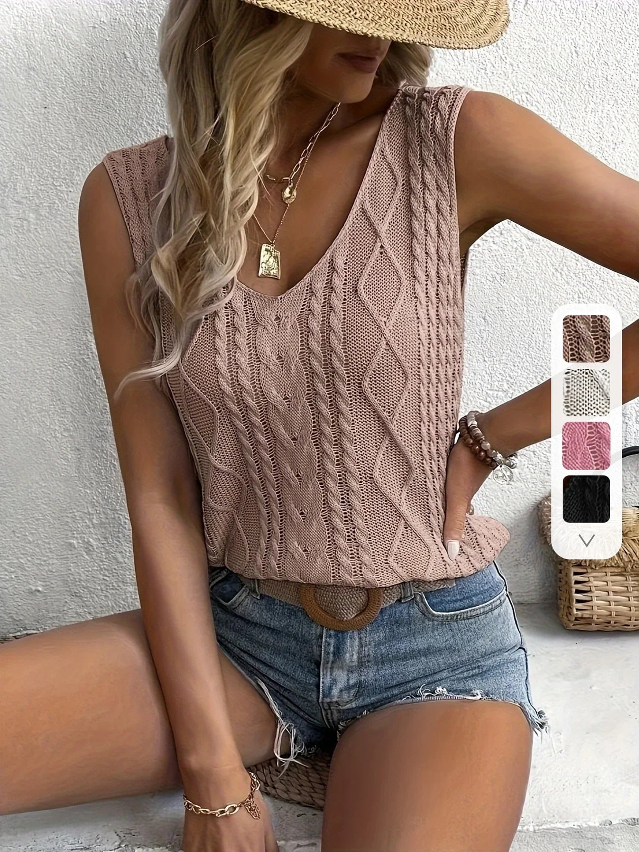 Juno | Sleeveless Cable Knit V-Neck Top
