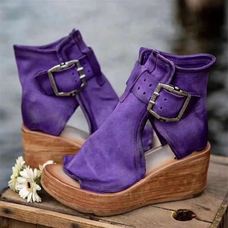 Niasya | Leather Wedge Ankle Boots