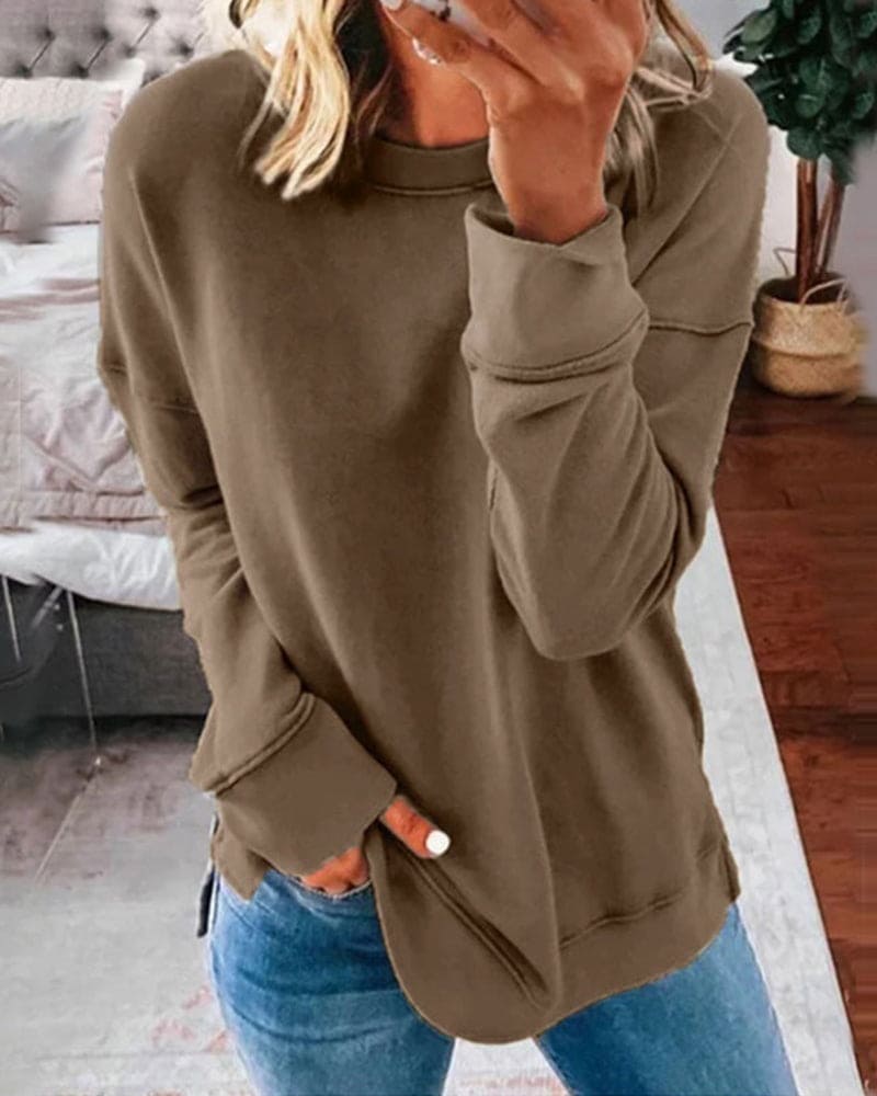 Gilda | Relaxed Long Sleeve Sweatshirt with Side Slits