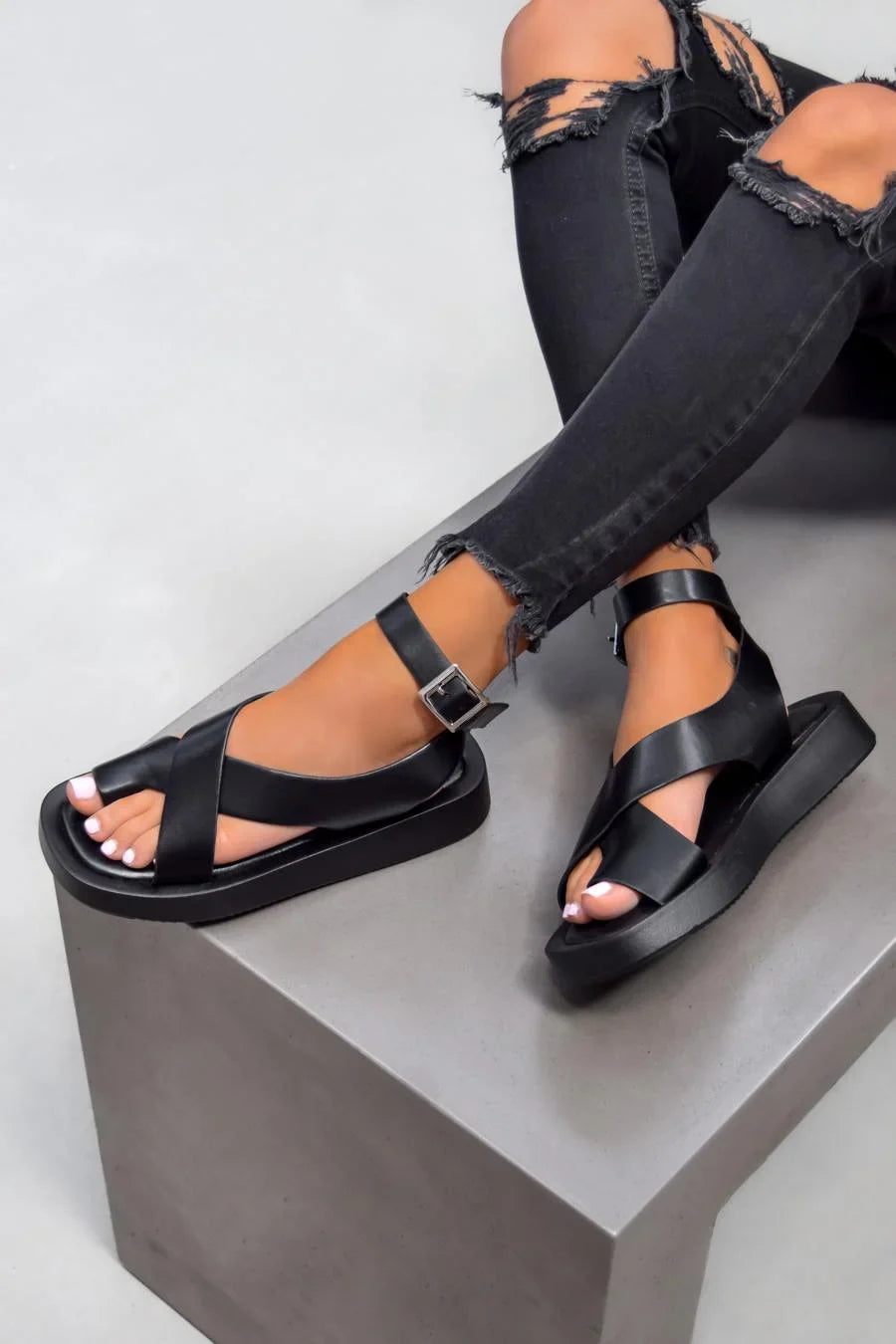 Afrozeh | Strappy Platform Gladiator Sandals