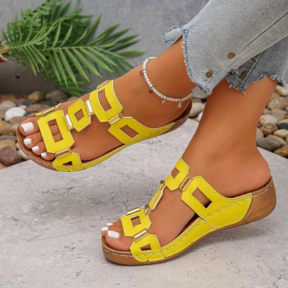 Norika | Open Toe Cut-Out Slide Sandals
