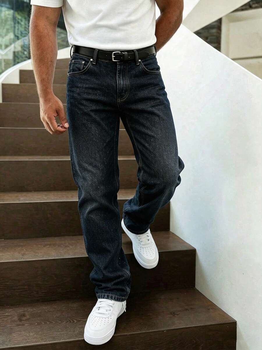 Nicholas | Straight-Leg Jeans with Faded Wash