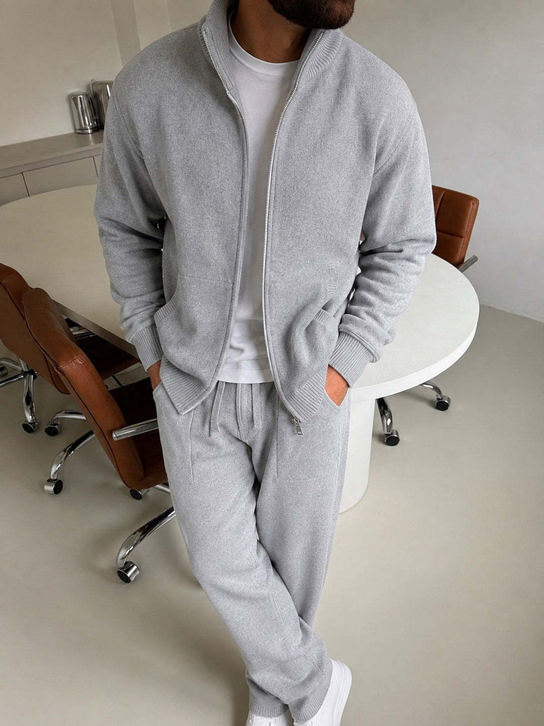 Mirjam | Tracksuit with Stand Collar and Zip Front