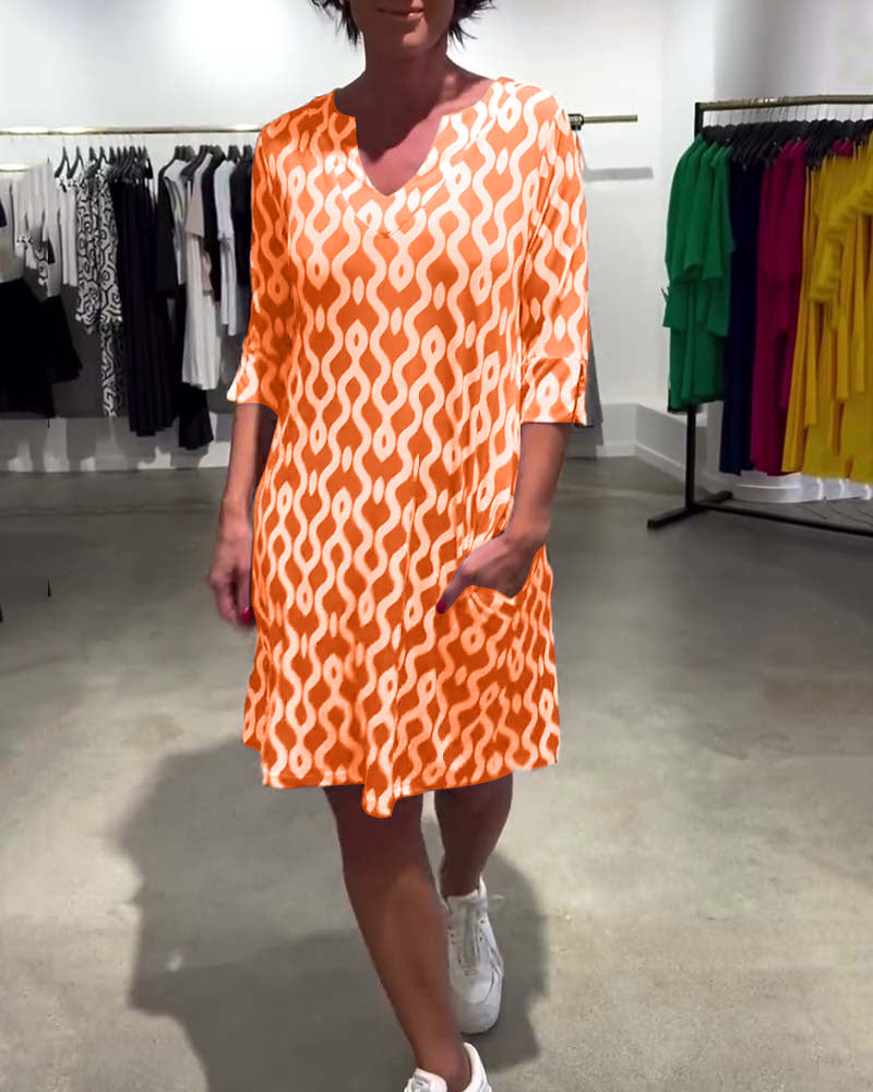 Jacqueline | Printed V-Neck Midi Smock Dress