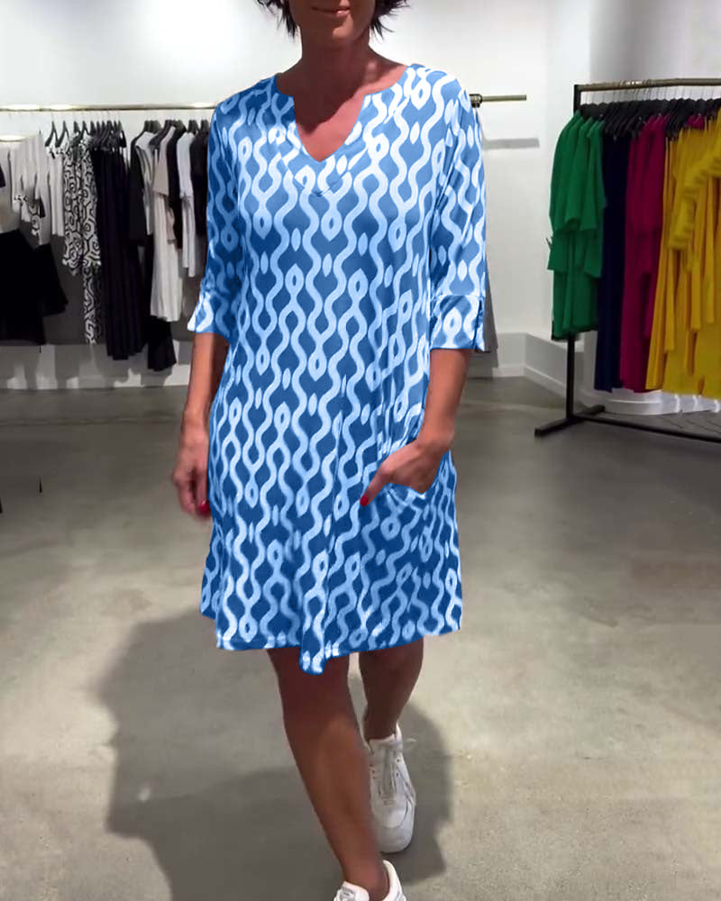 Jacqueline | Printed V-Neck Midi Smock Dress