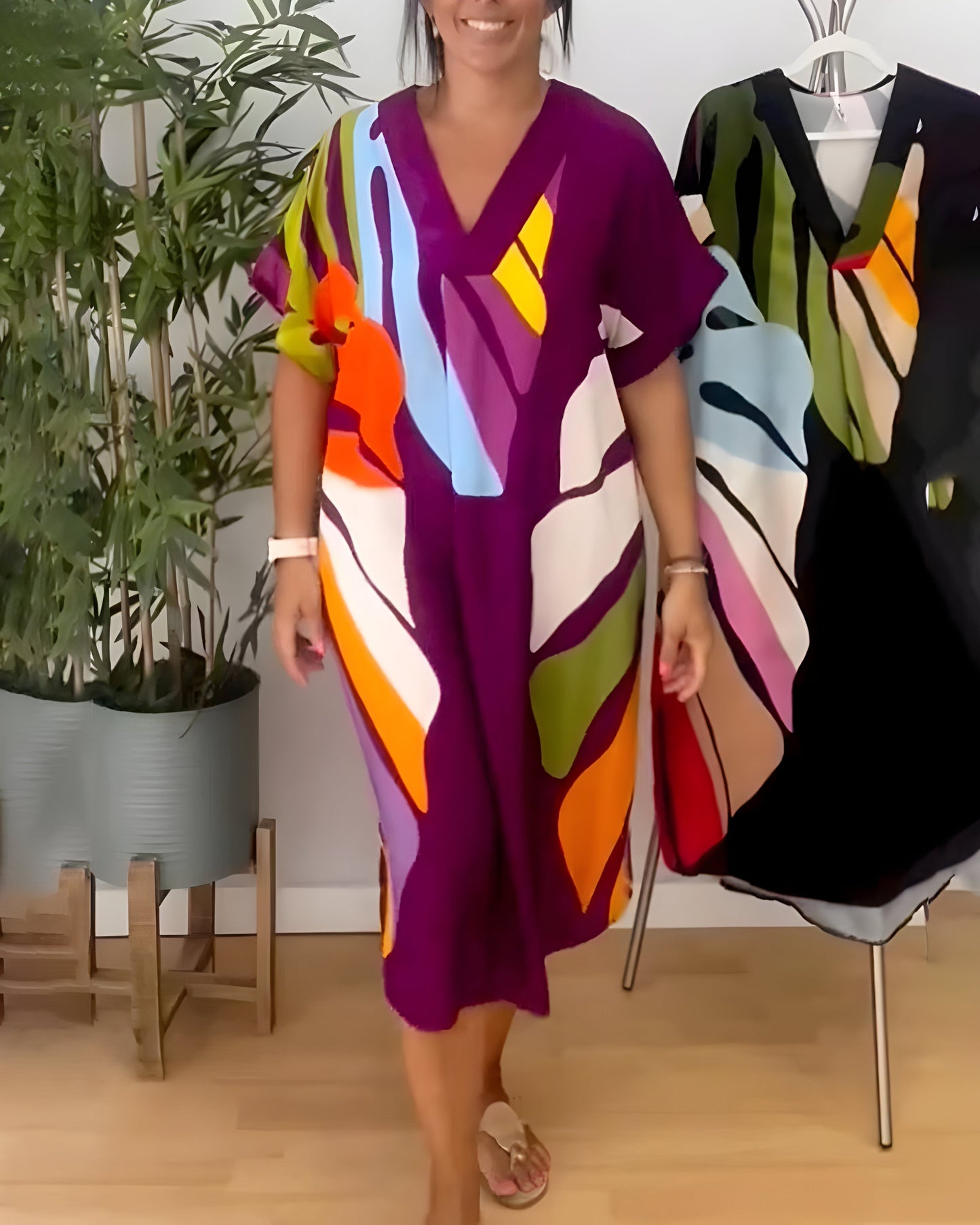Ailsa | V-Neck Abstract Print Midi Kaftan Dress