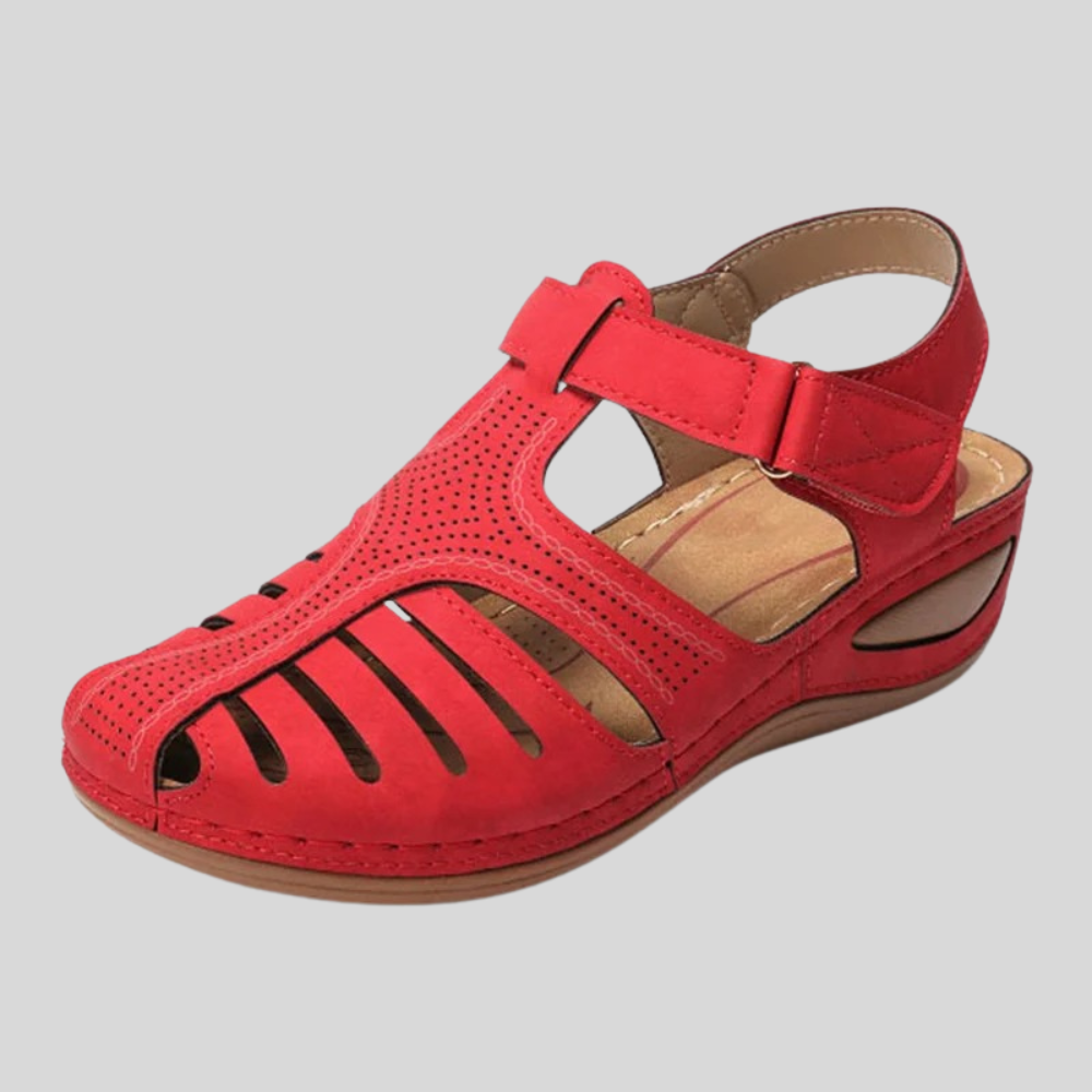 Leola | Closed Toe Cut-Out Outdoor Sandals