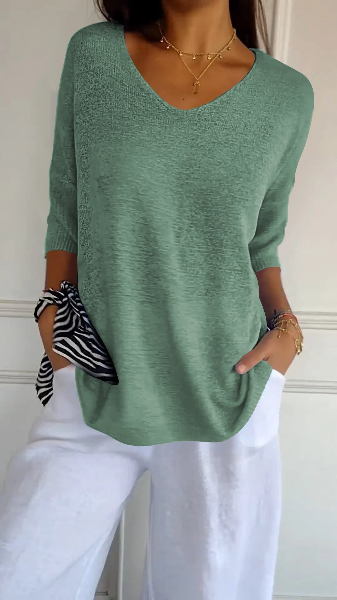 Rosal | V-Neck Knit Top 3/4 Sleeve