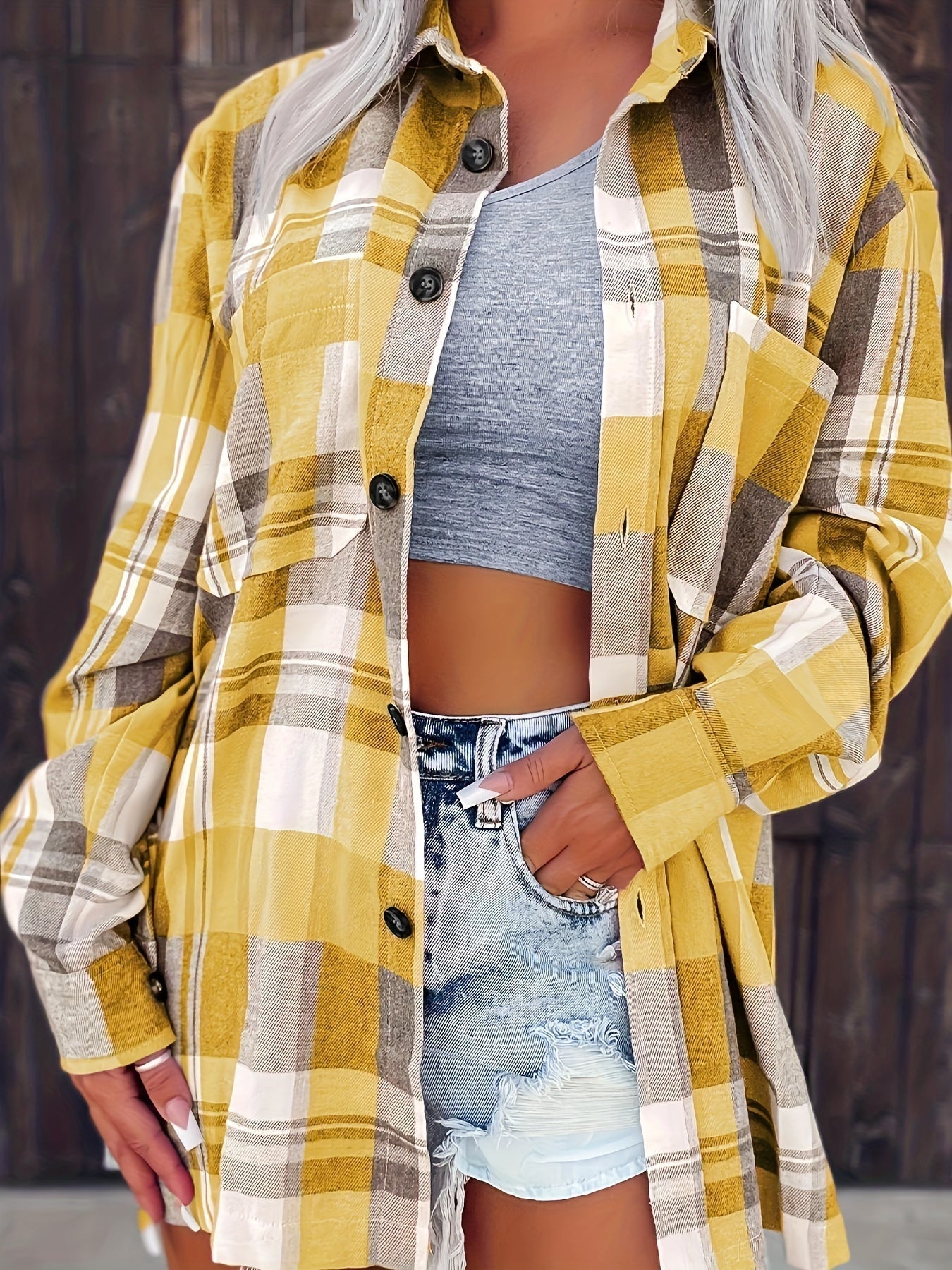 Yenira | Long Sleeve Checked Button-Up Shirt