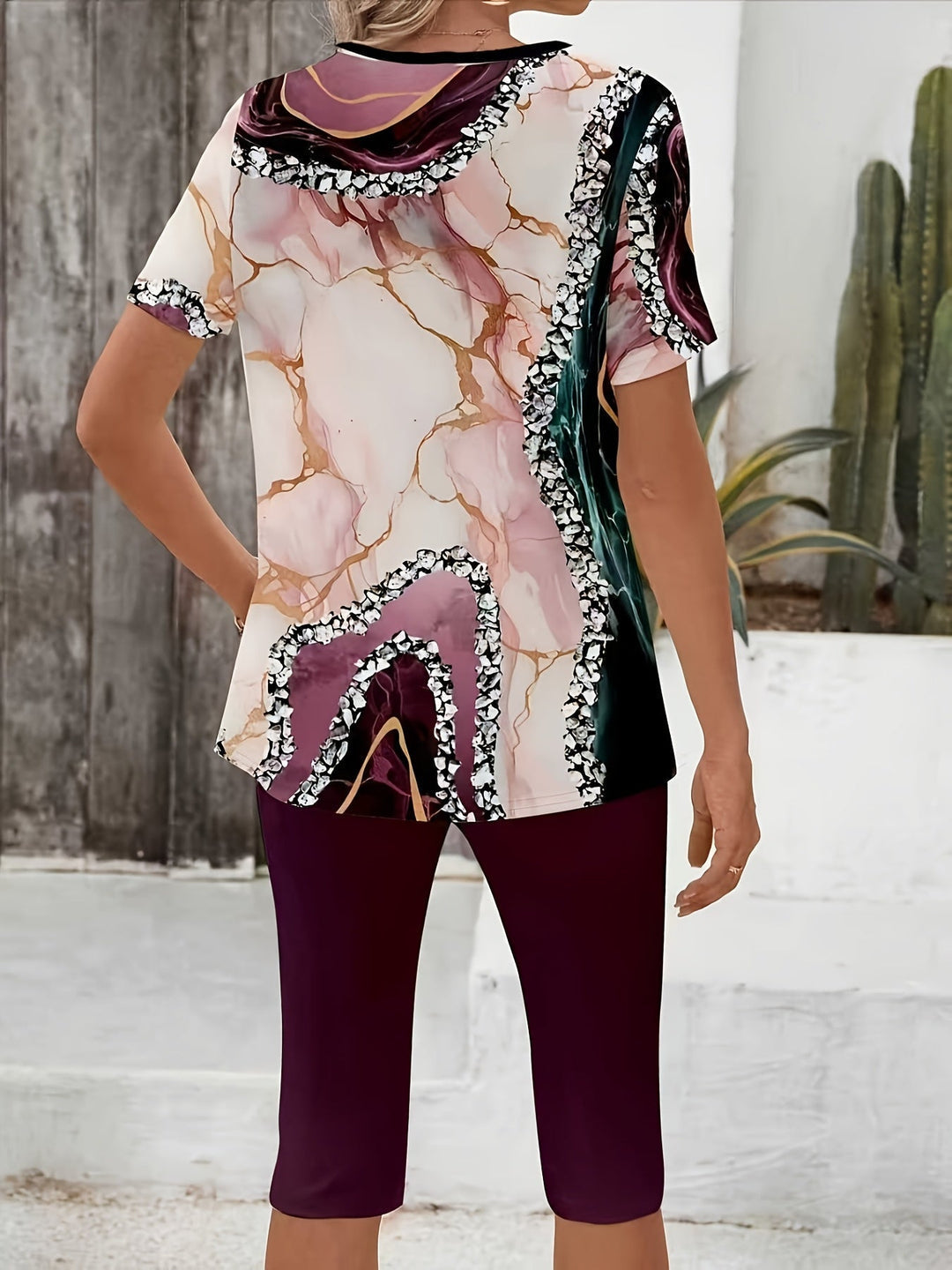 Merena | Two-Piece Printed Top Capri Set