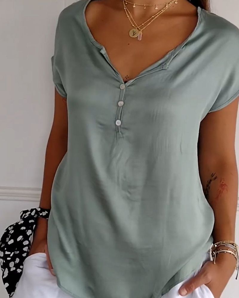 Julity | Button Neck Short Sleeve Relaxed Blouse