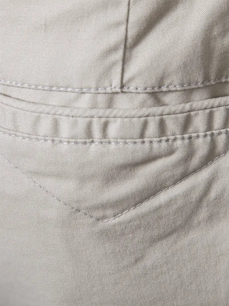 Baird - Casual Elastic Waist Pocket Shorts