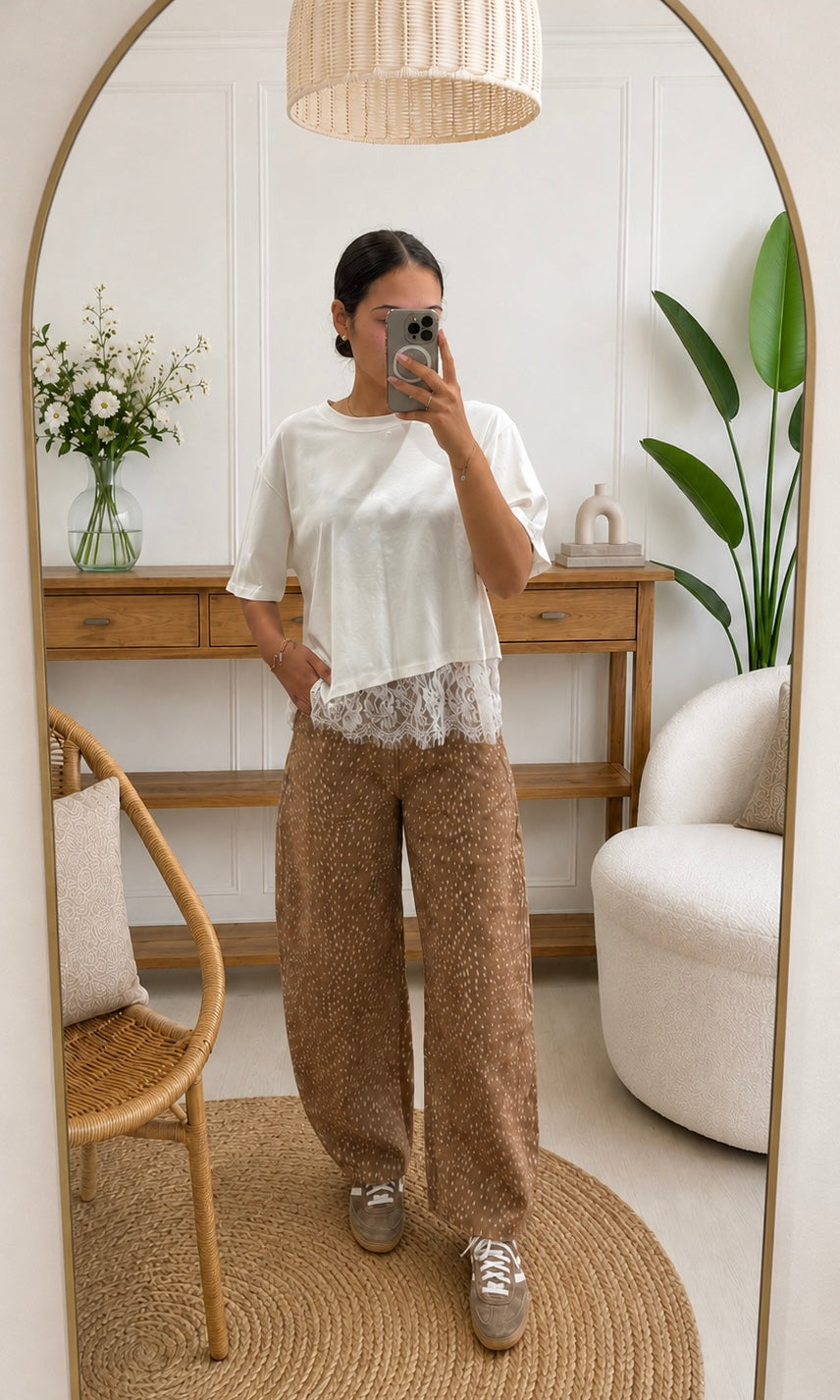 Lindsey | Short Sleeve Top with Lace Hem