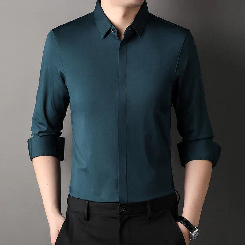 Kusek | Long Sleeve Button-Up Shirt