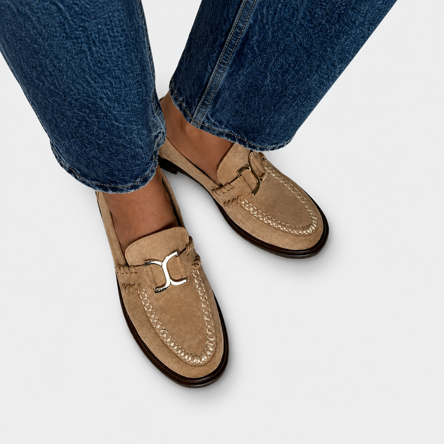Rosita | Loafers with Metal Accent and Stitched Toe