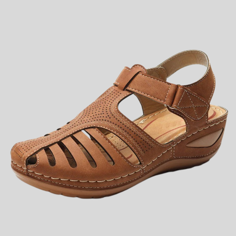 Leola | Closed Toe Cut-Out Outdoor Sandals