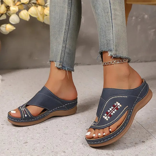 Jacky | Slide Sandals with Embroidered Cutout Straps