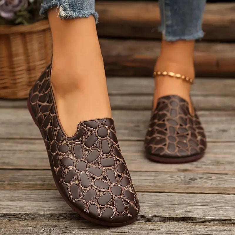 Veronica | Floral Cut Out Flat Shoes