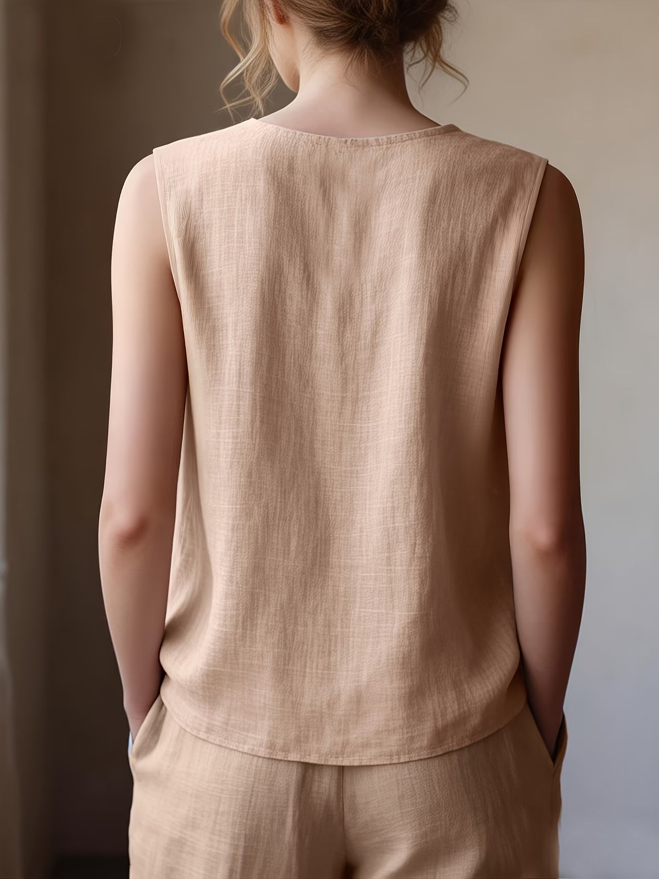 Safiya | Sleeveless Ruffle Neck Relaxed Blouse