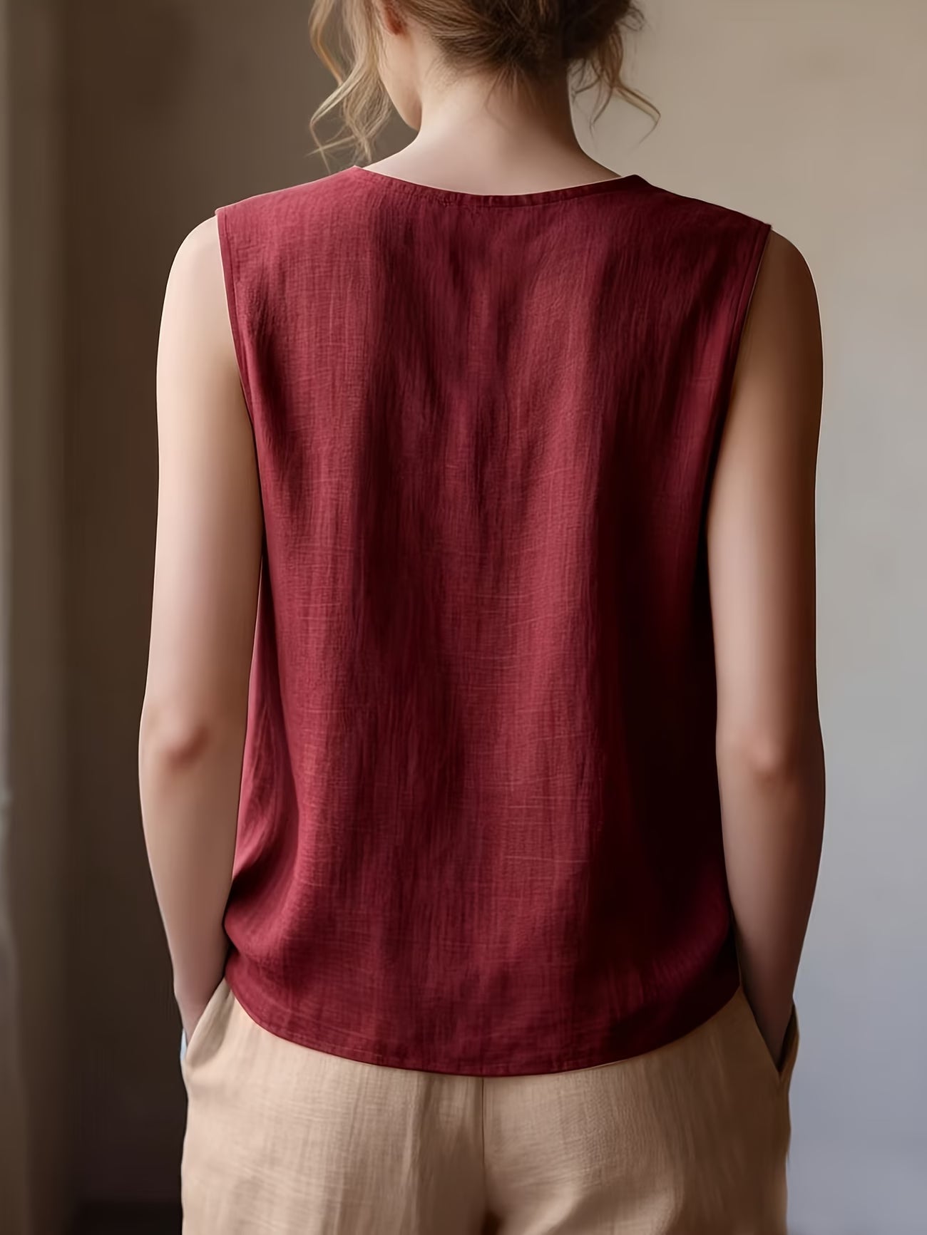 Safiya | Sleeveless Ruffle Neck Relaxed Blouse