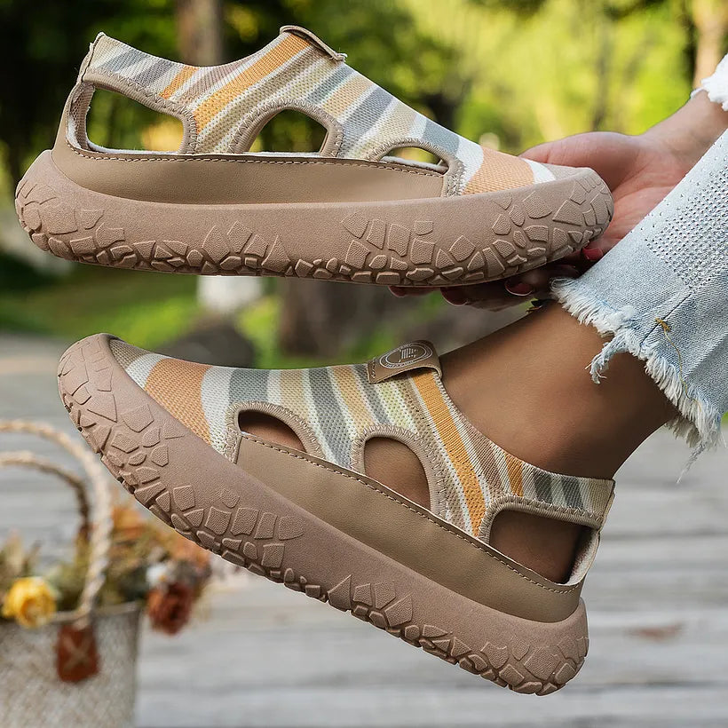 Lucia | Maylis Textured Sole Wedge Shoes