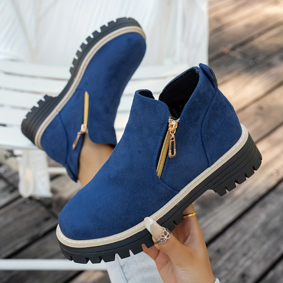 Gwenetora | Suede Ankle Boots with Side Zip