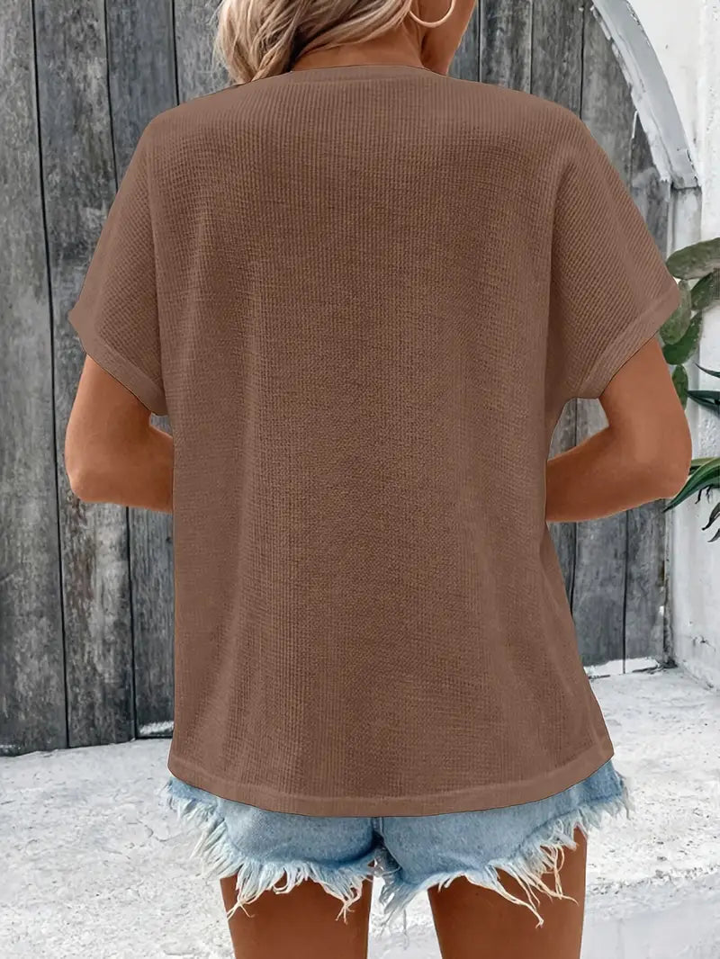 Marylou | Short Sleeve Crew Neck Button Top
