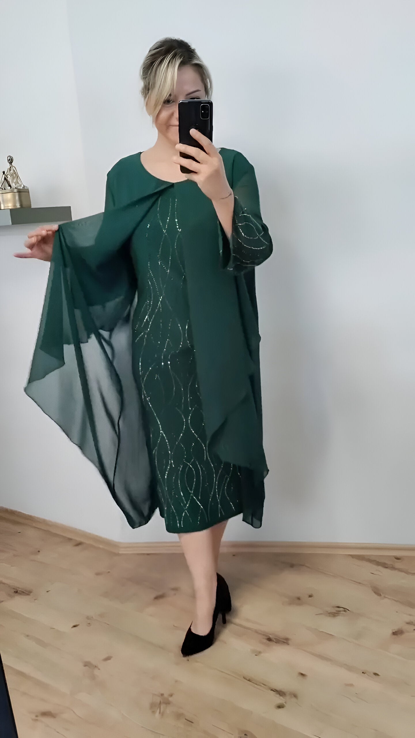 Nienke - Layered Chiffon Midi Overlay Dress