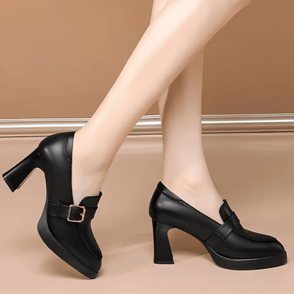 Lueena - Round Toe Block Heel Court Shoes