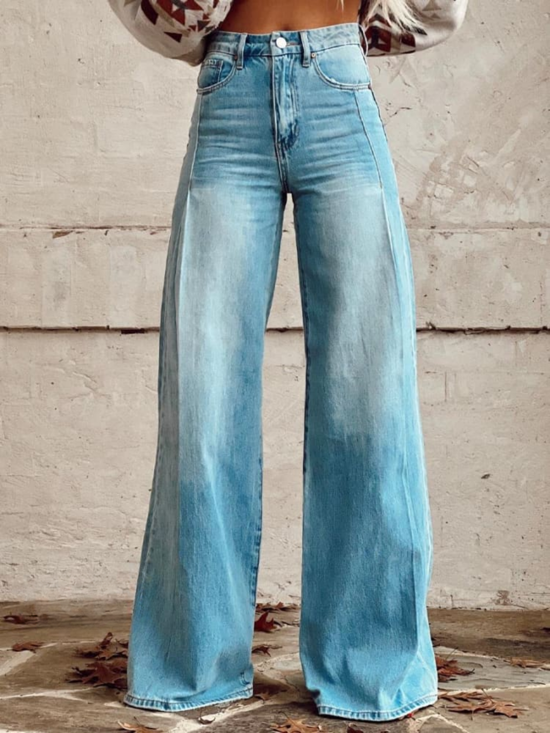 DOROTEA | Wide-Leg Jeans with High-Rise Waist and Seams