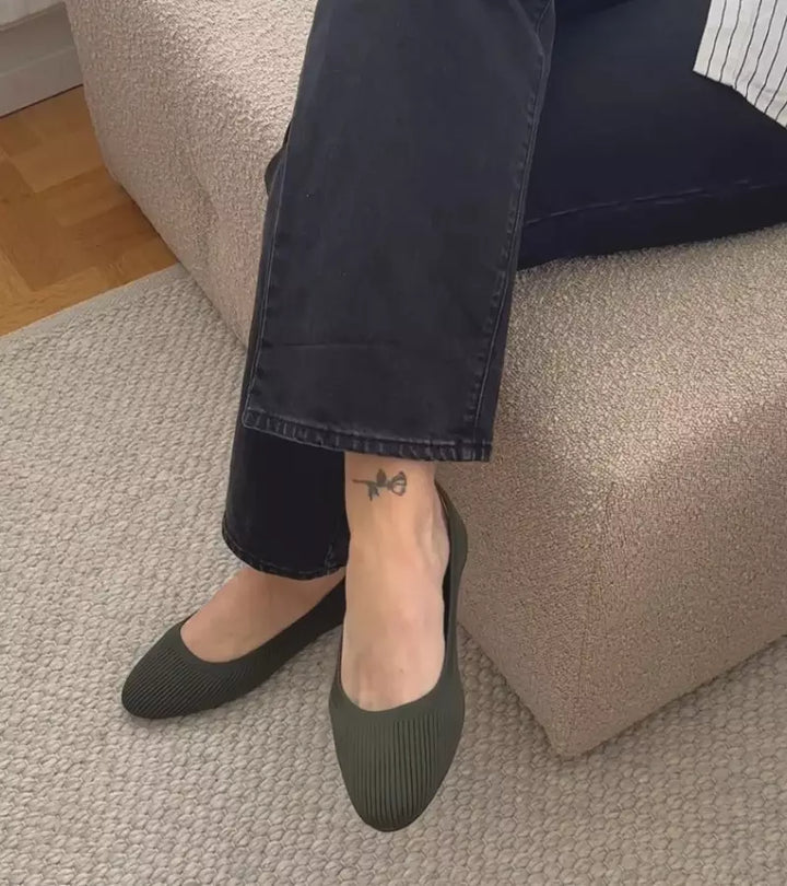 Alfia | Ballet Flats Ribbed Round Toe Slip On