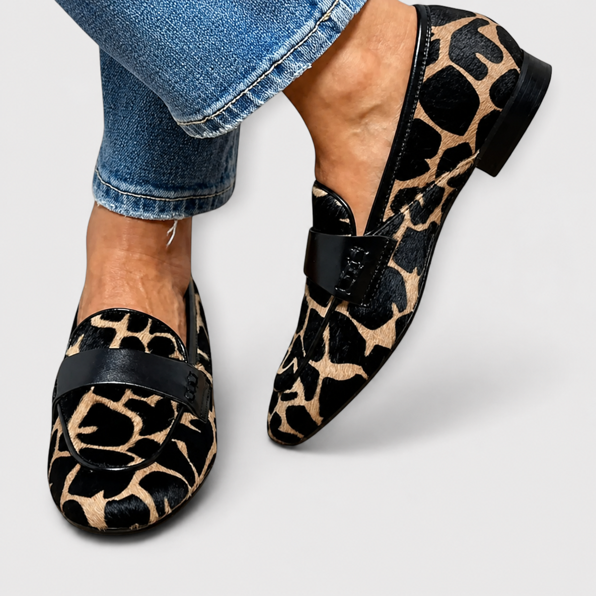 Anni | Leopard Print Loafers with Black Strap
