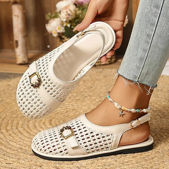 Ghie | Woven Closed Toe Slingback Sandals
