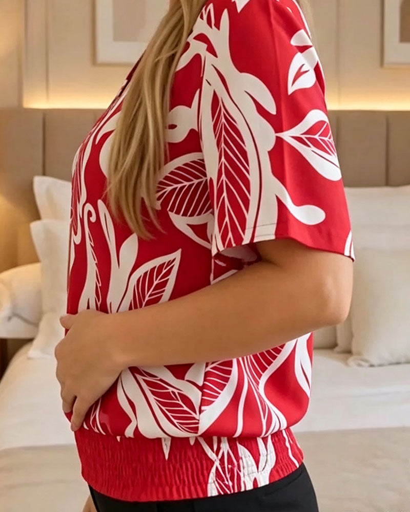 Isheba | Blouse with Short Sleeves and Leaf Print