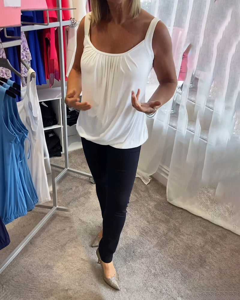 Hanner | Pleated Sleeveless Scoop Neck Top