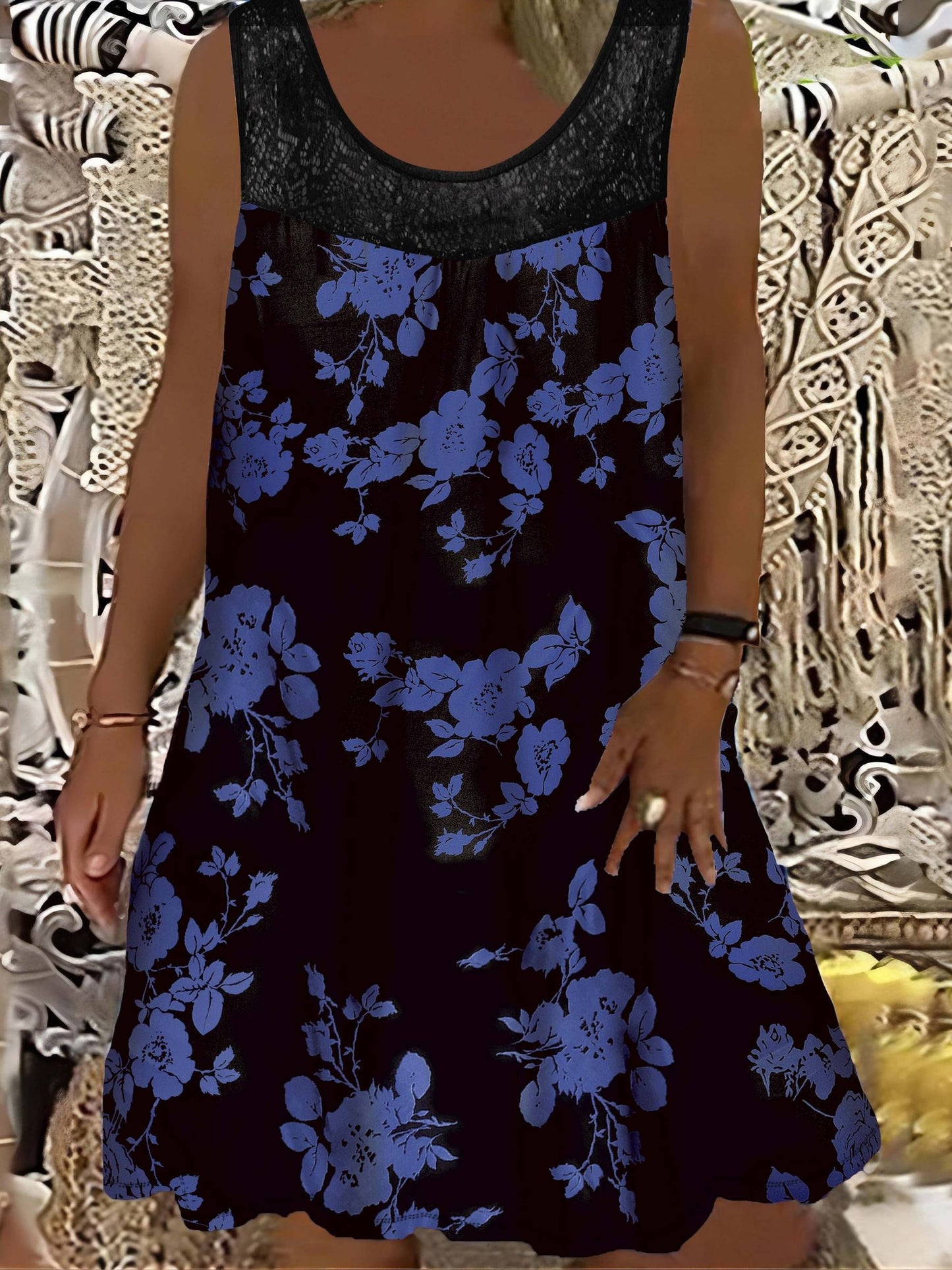 Samudri | Floral Lace Mini Dress