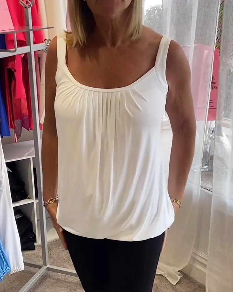 Hanner | Pleated Sleeveless Scoop Neck Top