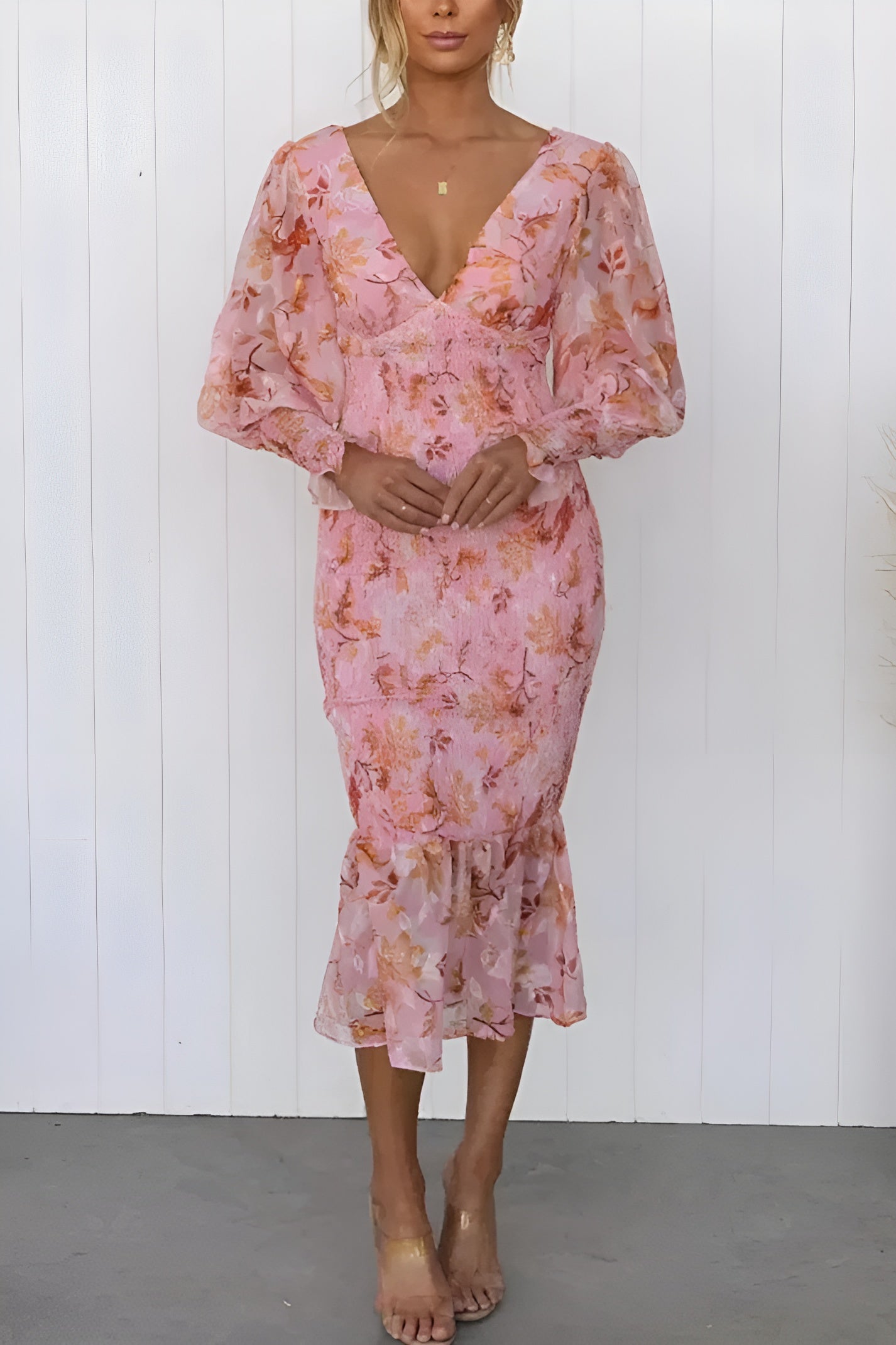 Nayra | Midi Dress Floral V Neck Long Sleeve