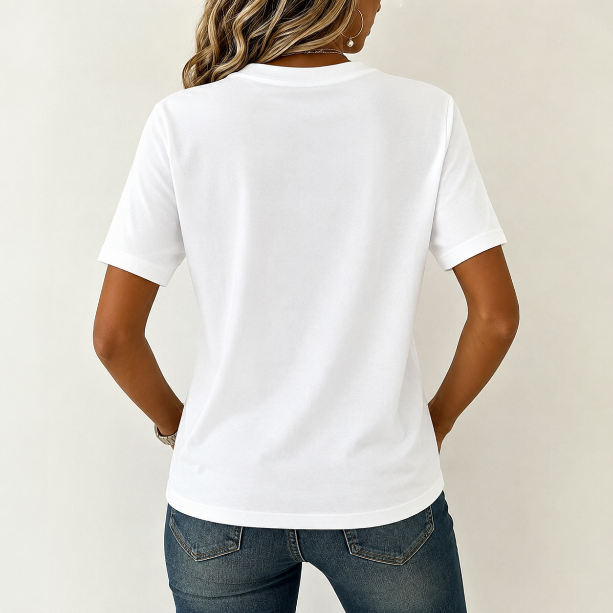 Wilina | T-Shirt Short Sleeve Floral Embroidered Crew Neck