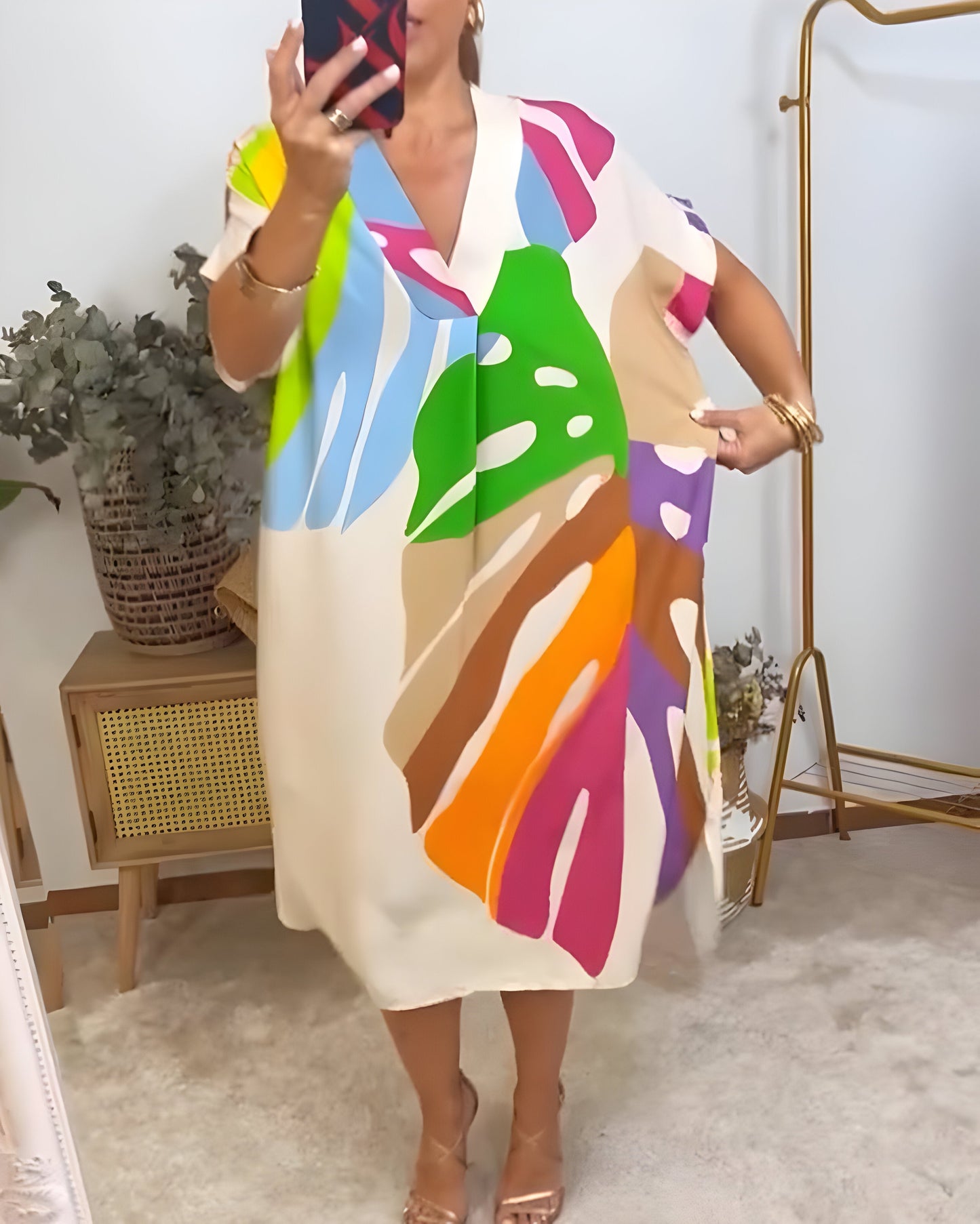 Ailsa | V-Neck Abstract Print Midi Kaftan Dress