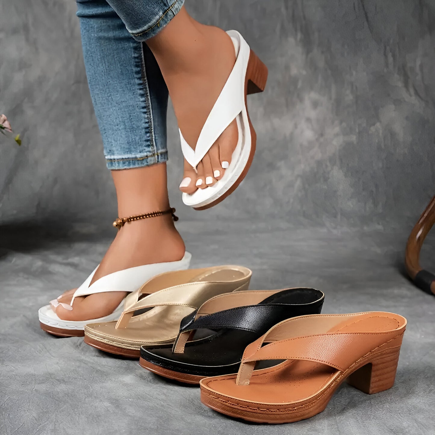 Gerta | Block Heel Toe Post Sandals