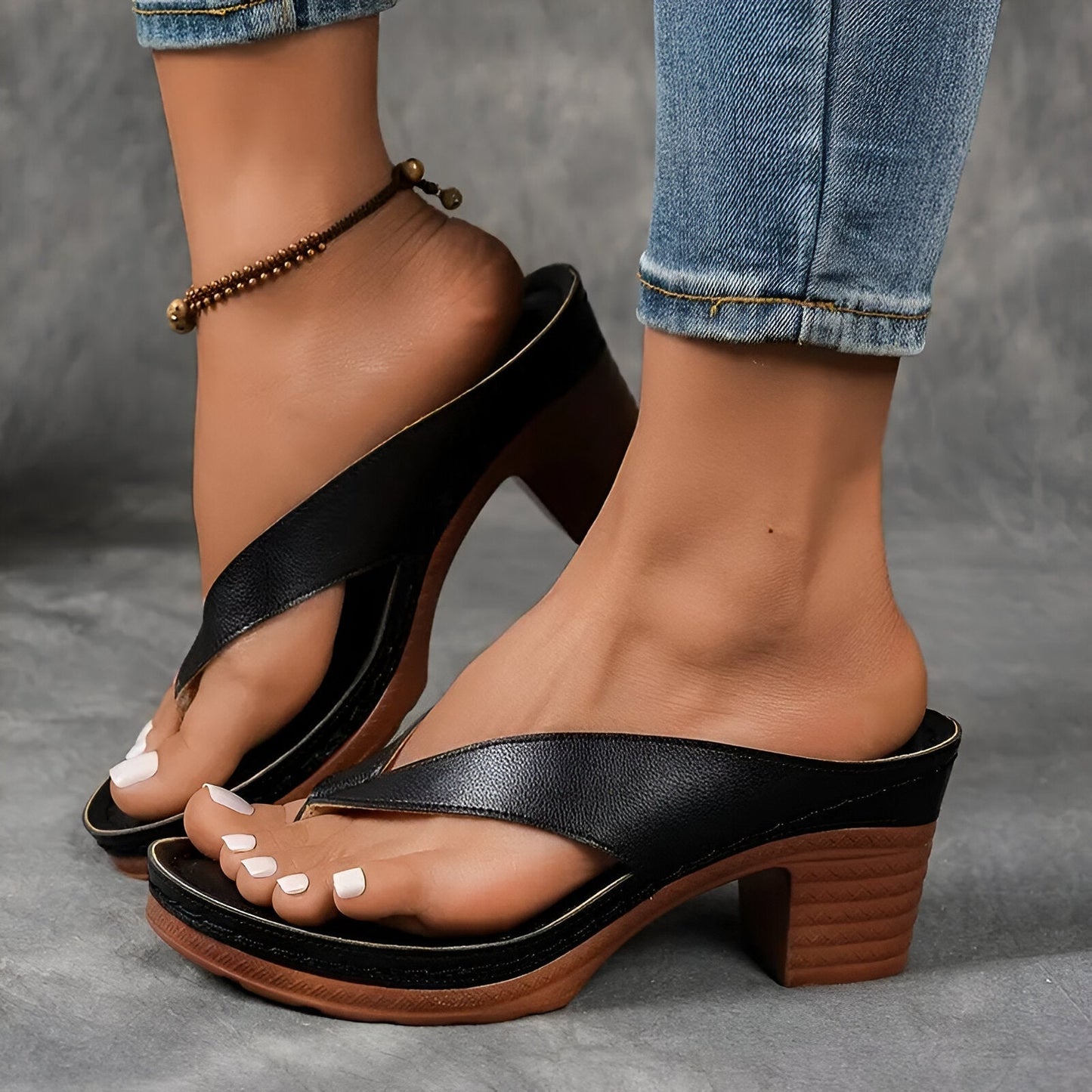 Gerta | Block Heel Toe Post Sandals
