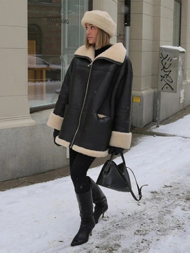 Anneliese | Coat with Oversized Collar and Plush Trim