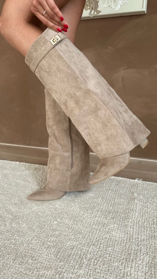 Terrie | Knee-High Boots Pointed Toe Buckle Detail