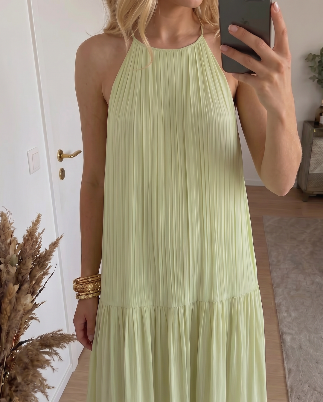 Frazier - Sleeveless Pleated Tiered Maxi Dress